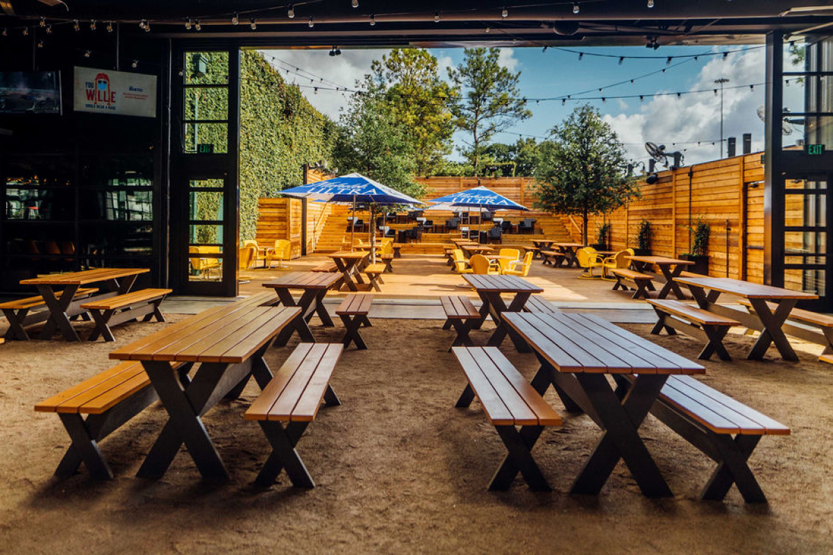 TheRustic-HoustonUP-Private-Parties-Carousel-2-New Sitting area at Houston uptown park